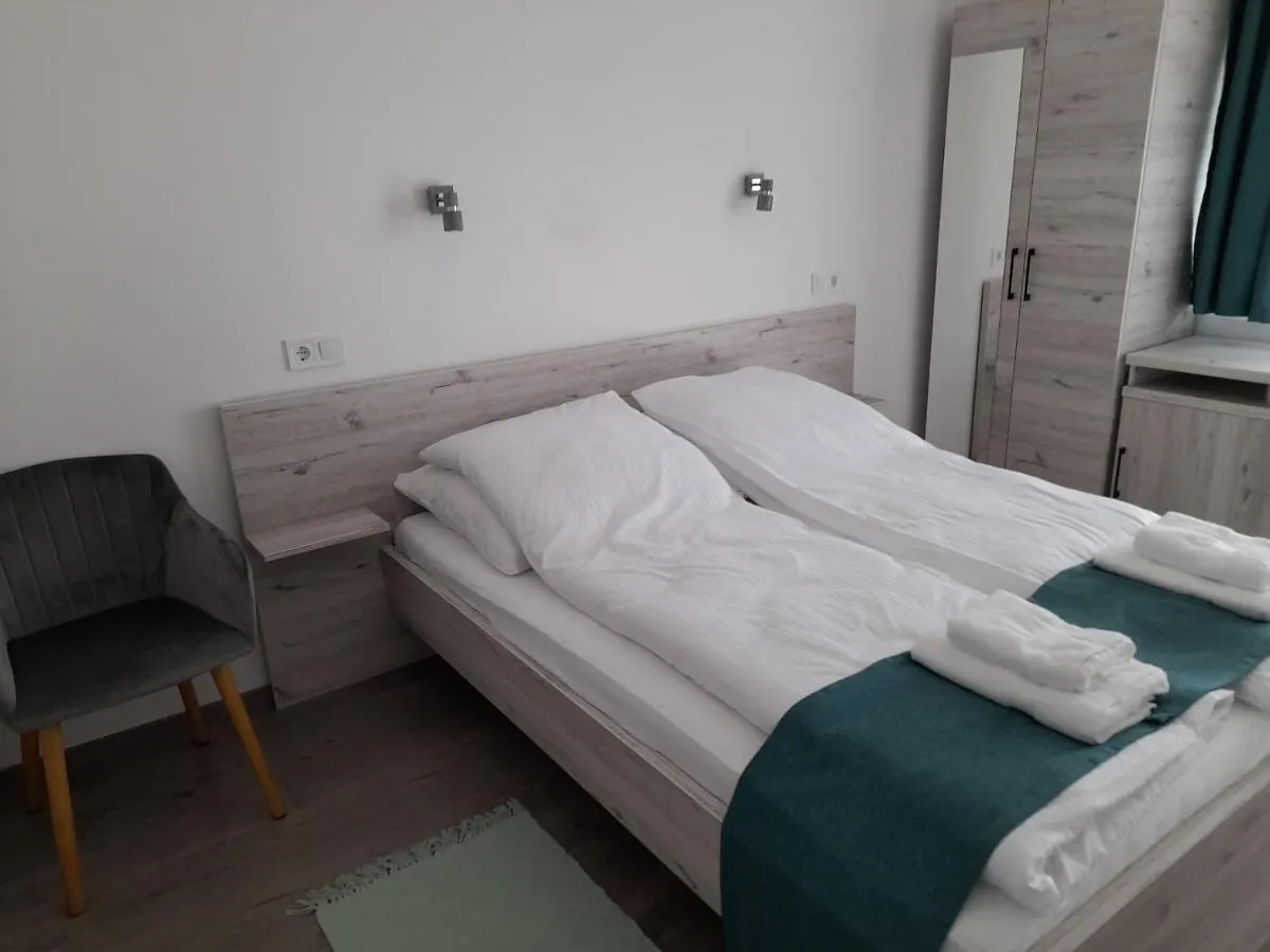 Bed and Breakfast Orion Panzio Hajdúszoboszló 0*,