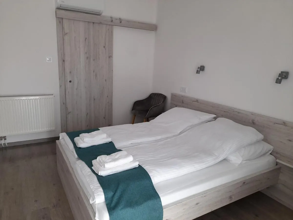 Orion Panzio Bed & Breakfast Hajduszoboszlo Hungary