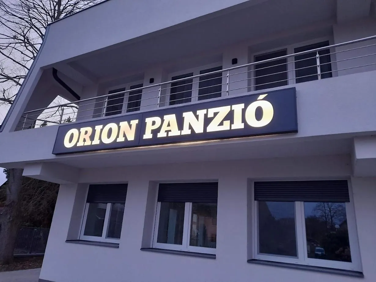 Orion Panzio Bed & Breakfast Hajduszoboszlo